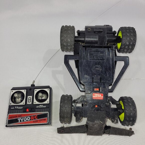 Jet Hopper Wild Thing Vintage RC Radio Control Race Car & Remote By Tyco - Picture 3 of 3